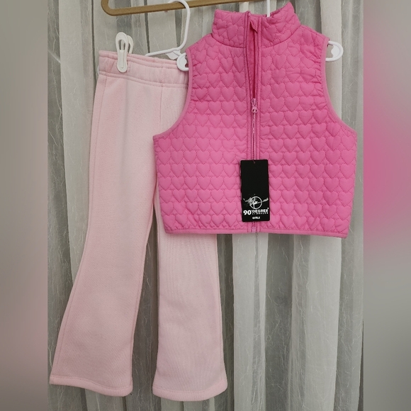 90 Degree By Reflex Other - 90 Degree By Reflex Pink Quilted Vest and Pants Set, Size 4, NWT